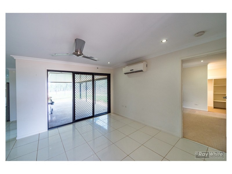 52 McQuire Road, Alton Downs QLD 4702
