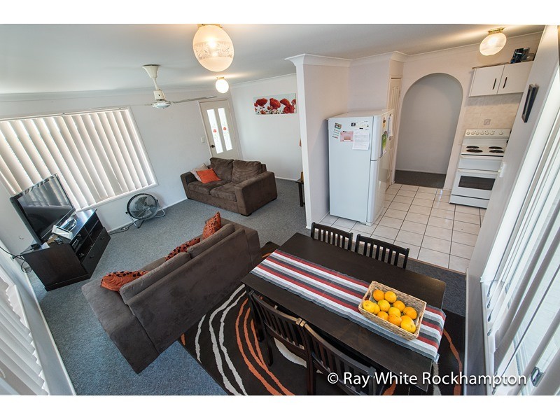 13 Banksia Place, Kawana QLD 4701