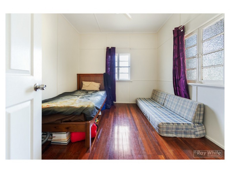 154 Earl Street, Berserker QLD 4701