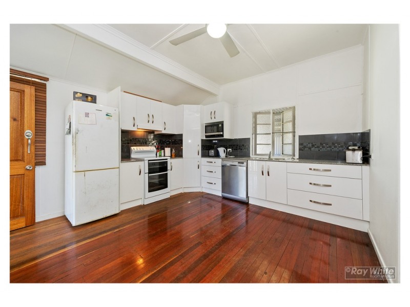 154 Earl Street, Berserker QLD 4701