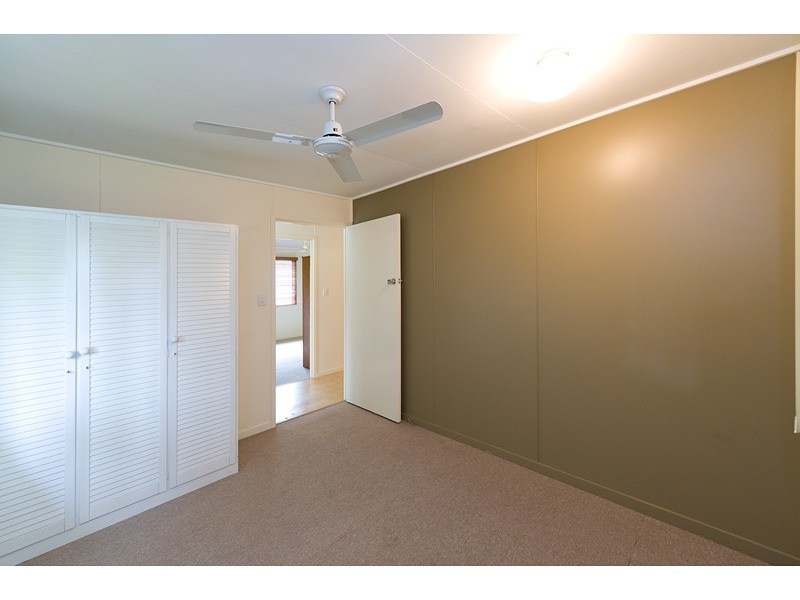 180 High Street, Berserker QLD 4701