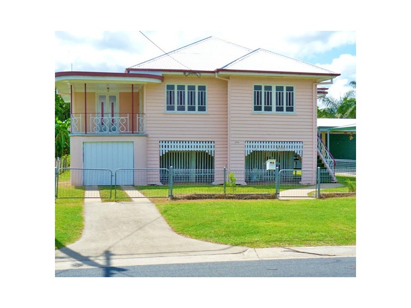 294 Pine Street, Berserker QLD 4701
