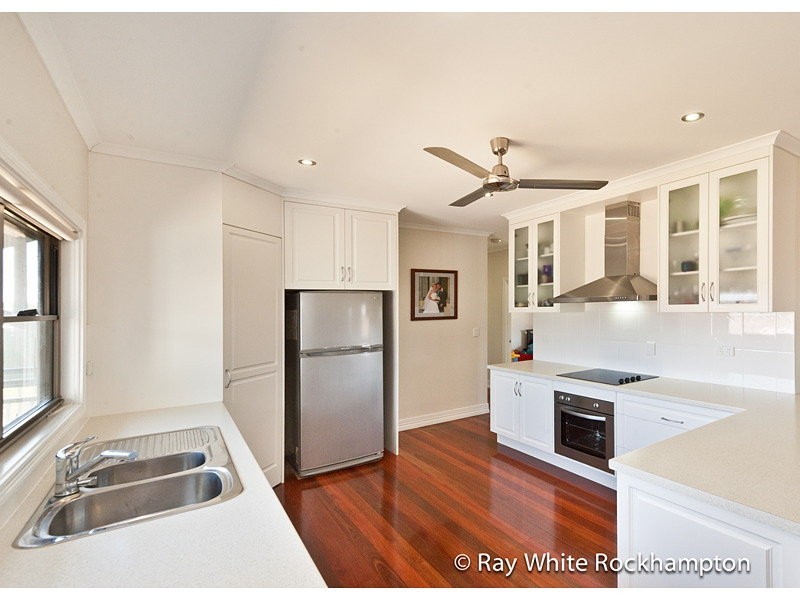 62 Anderson Road, Alton Downs QLD 4702