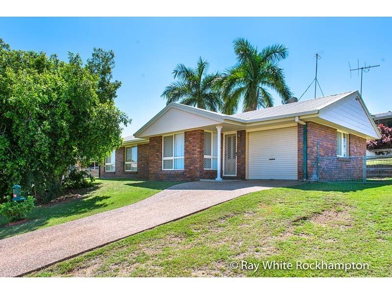 42 Pillich Street, Kawana QLD 4701