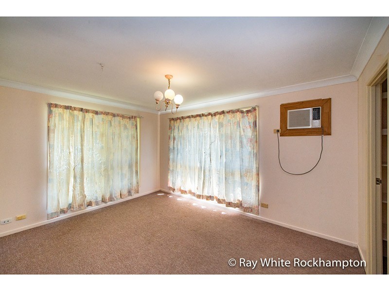 42 Pillich Street, Kawana QLD 4701