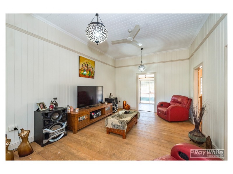 91 Lakes Creek Road, Berserker QLD 4701