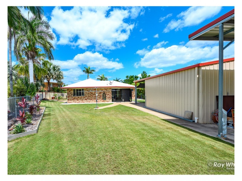 48 Bean Avenue, Parkhurst QLD 4702