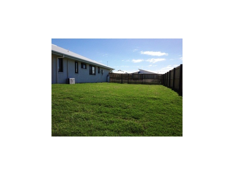 5 Wakim Close, Gracemere QLD 4702