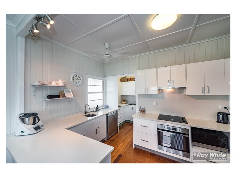 293 Berserker Street, Berserker QLD 4701