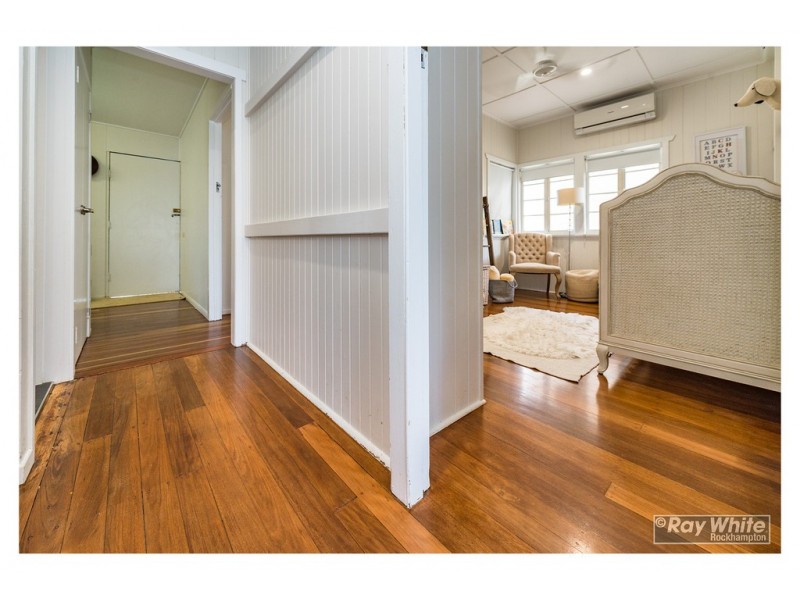 293 Berserker Street, Berserker QLD 4701