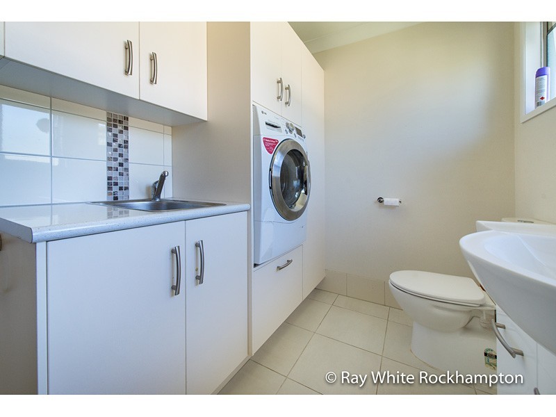 10 Cant Street, Kawana QLD 4701