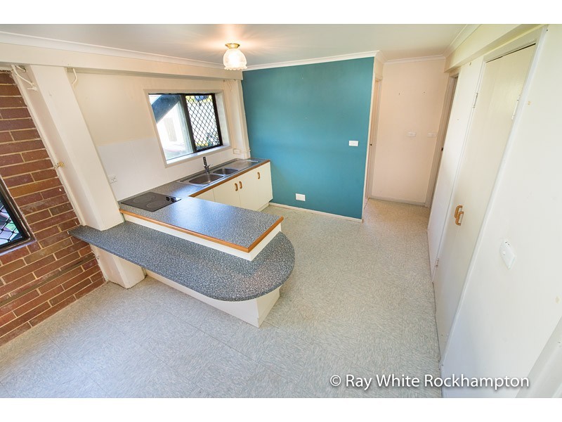 10 Cant Street, Kawana QLD 4701