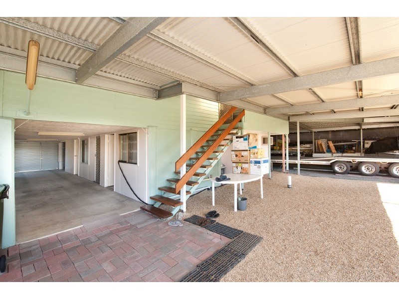 23 Thackeray Street, Park Avenue QLD 4701