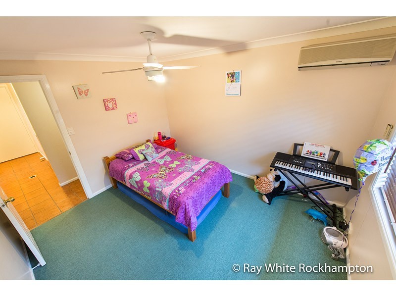 34 Julie Anne Drive, Glendale QLD 4711