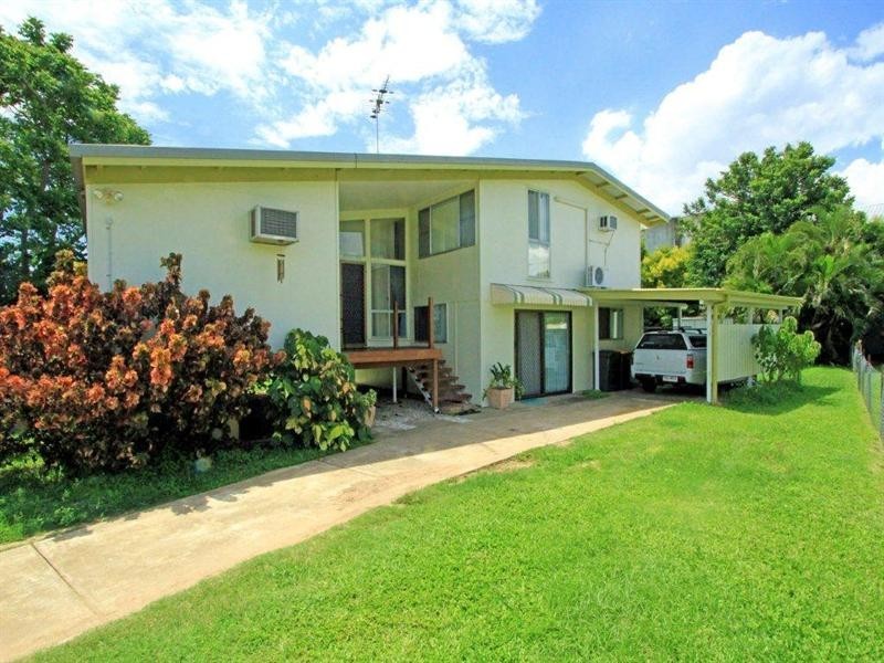 51 Denning Street, Park Avenue QLD 4701