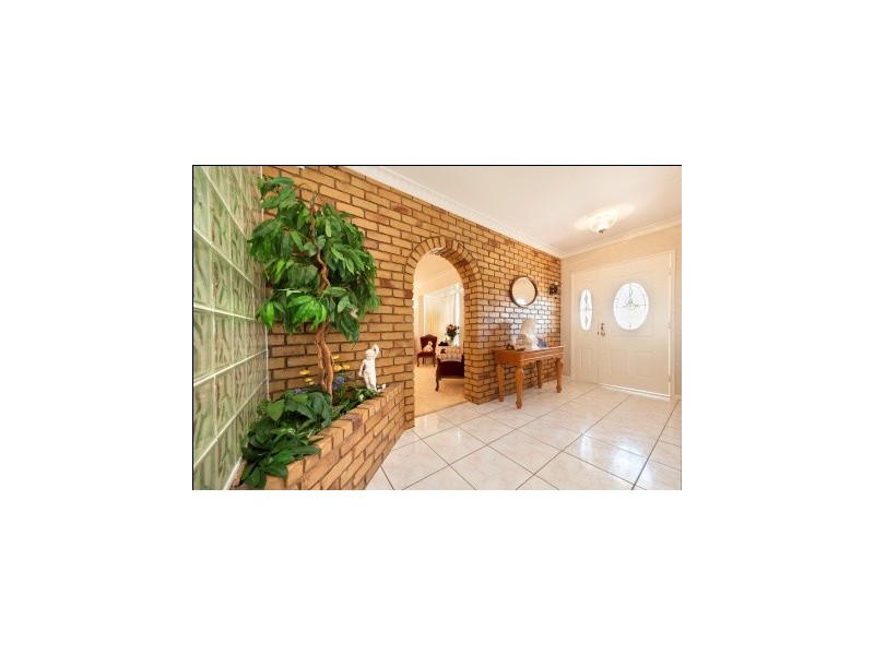 5 Lanham Court, Frenchville QLD 4701