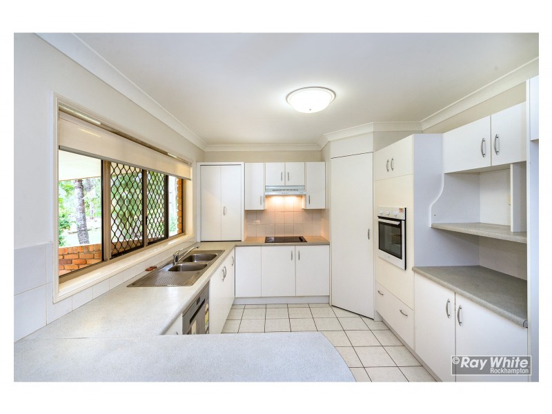 42 Schlencker Drive, Glenlee QLD 4711
