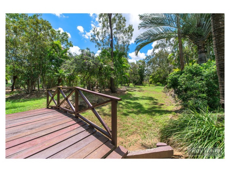 42 Schlencker Drive, Glenlee QLD 4711