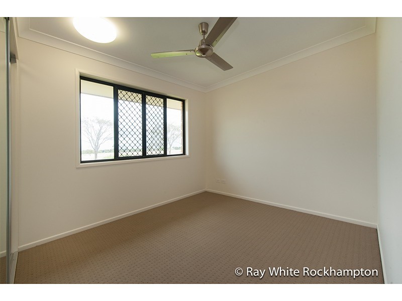 52 McQuire Road, Alton Downs QLD 4702