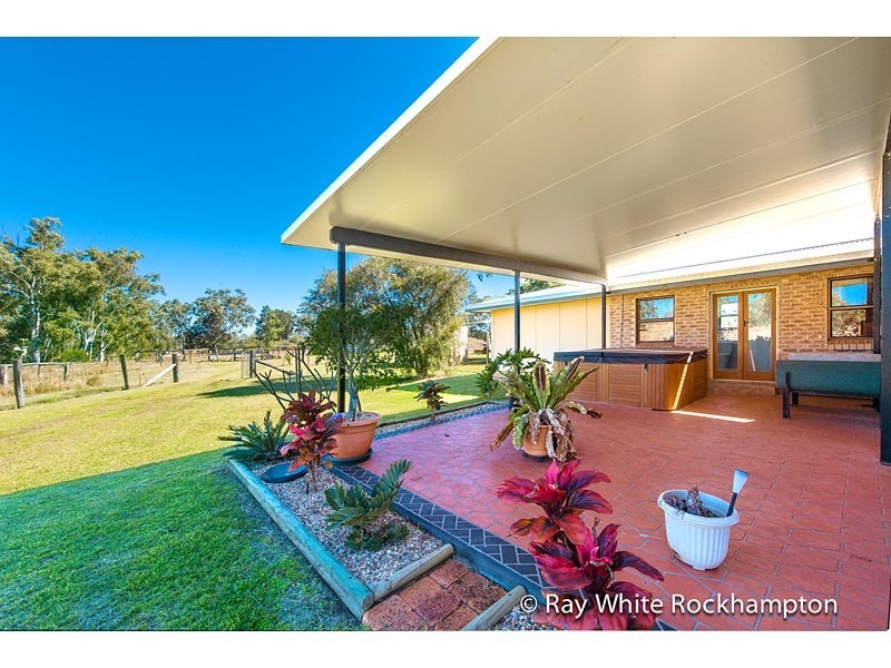 229 South Yaamba Road, Alton Downs QLD 4702