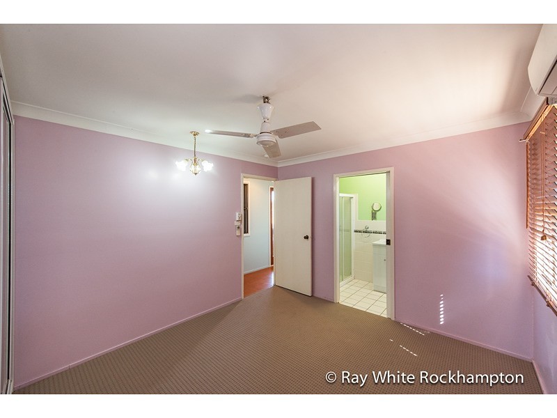 229 South Yaamba Road, Alton Downs QLD 4702