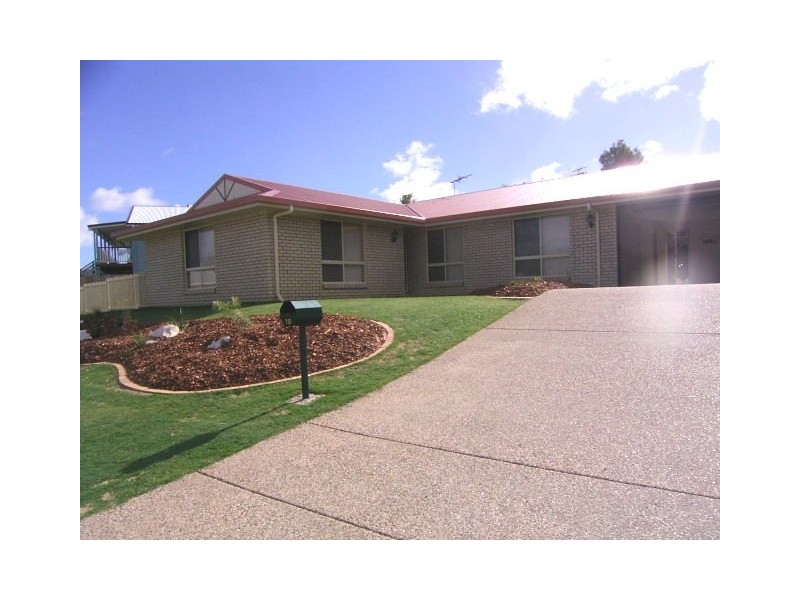 10 Van Haeren Street, Kawana QLD 4701