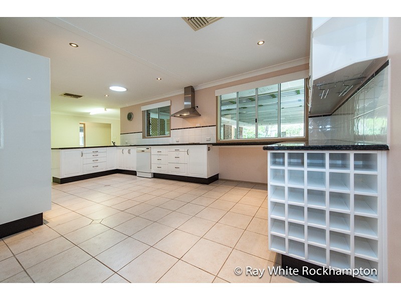 103 Emmerson Drive, Glenlee QLD 4711