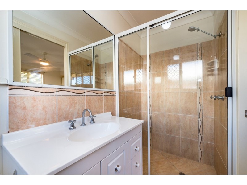 3 Turner Avenue, Parkhurst QLD 4702