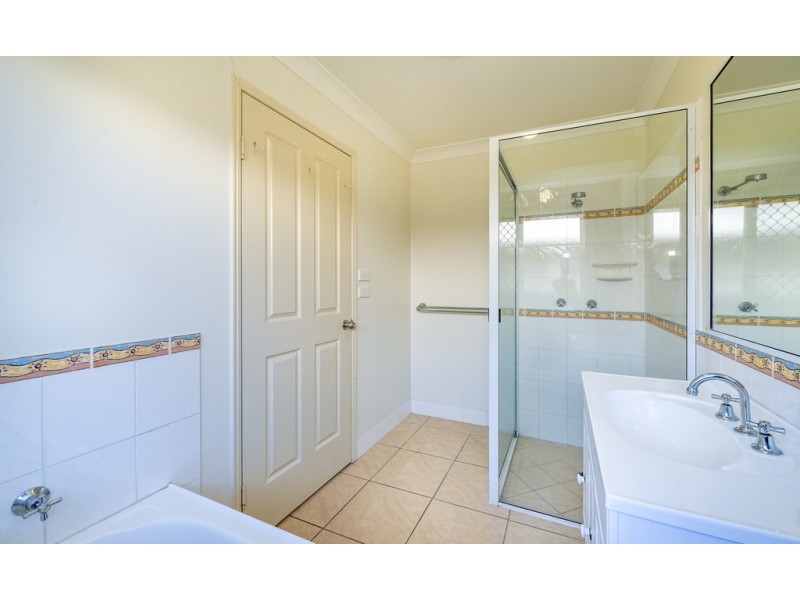 3 Turner Avenue, Parkhurst QLD 4702