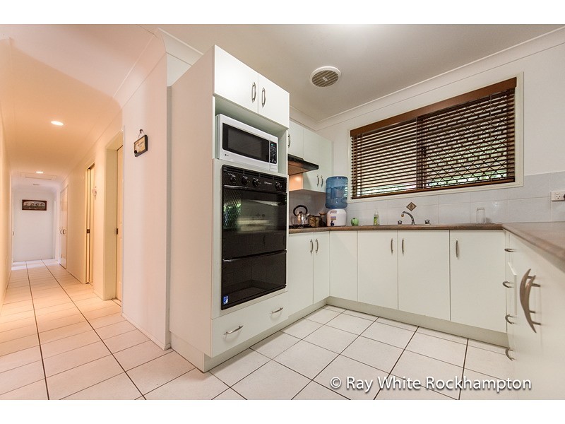 20 Peppermint drive, Kawana QLD 4701