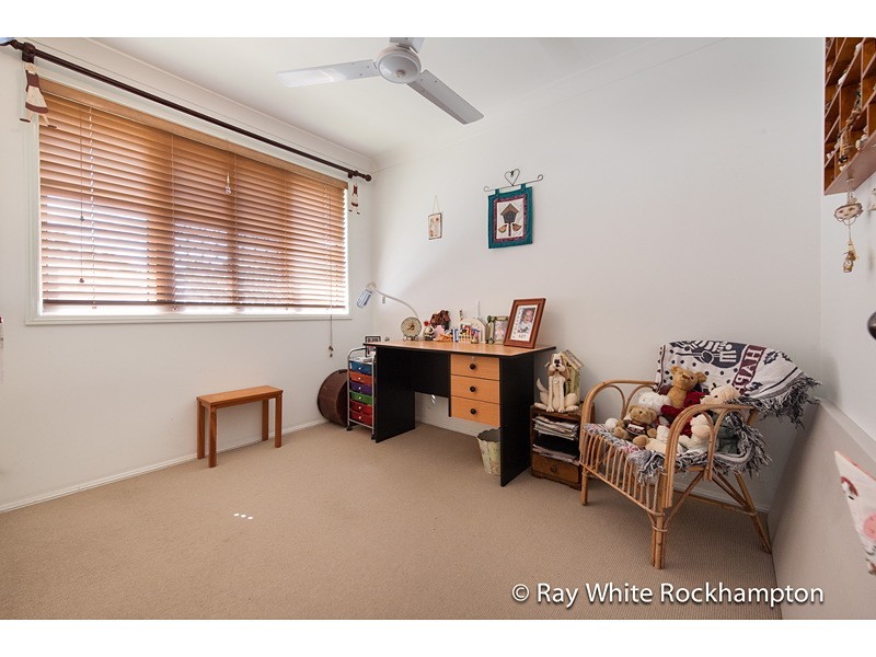 20 Peppermint drive, Kawana QLD 4701