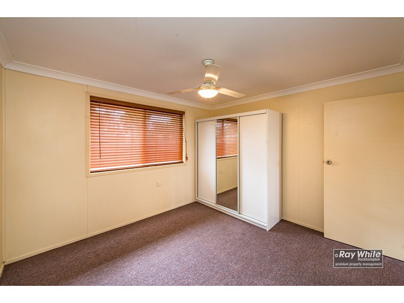 5 Hunt Street, Kawana QLD 4701