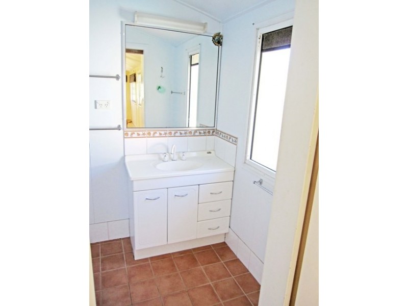 117 Lakes Creek Road, Berserker QLD 4701