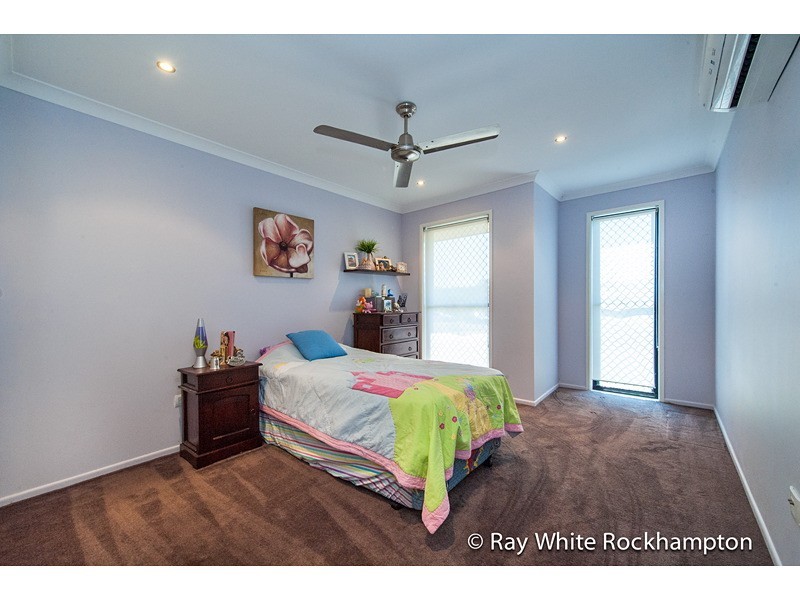 5 Riverside Drive, Parkhurst QLD 4702