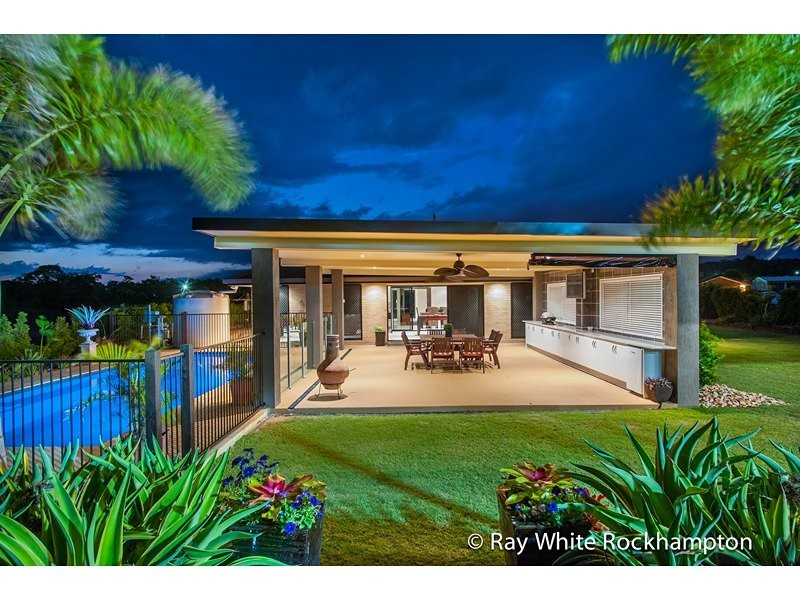 5 Riverside Drive, Parkhurst QLD 4702