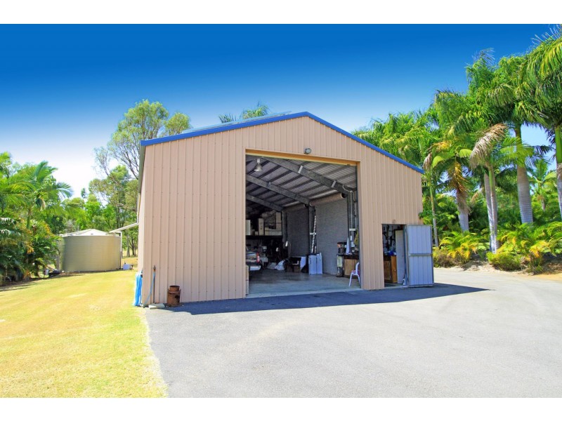 99 Angela Road, Rockyview QLD 4701