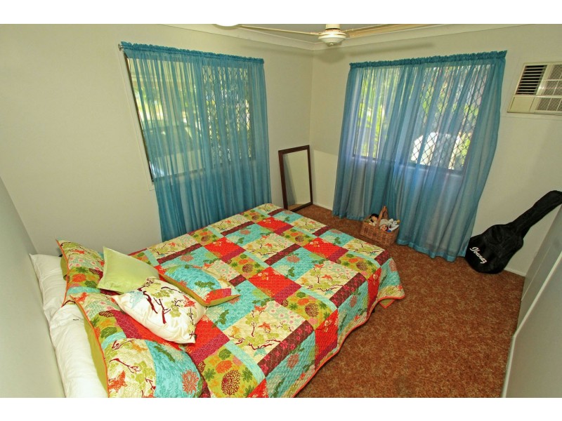 35 Twigg Street, Park Avenue QLD 4701