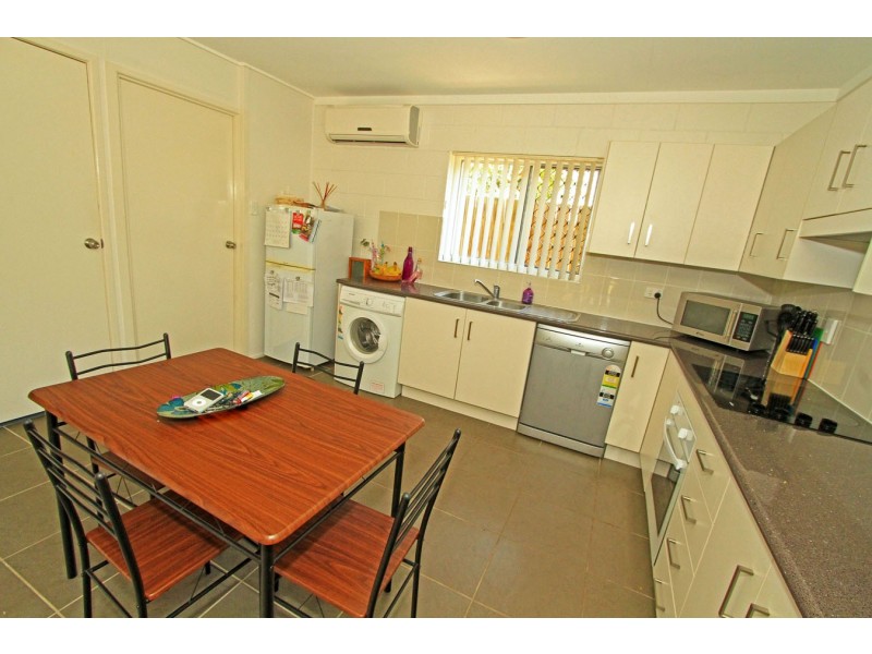 4/73 Livingstone Street, Berserker QLD 4701