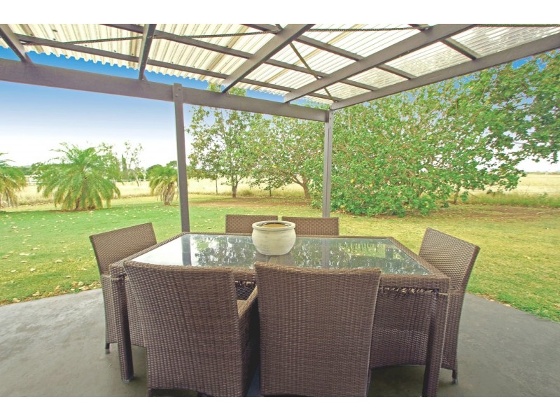 16 Janay Road, Kabra QLD 4702