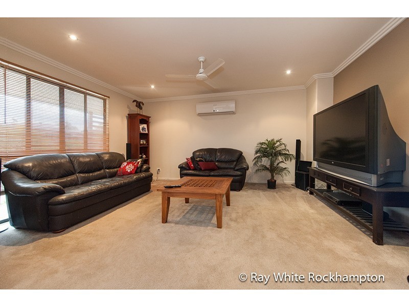 10 Pershing Street, Wandal QLD 4700