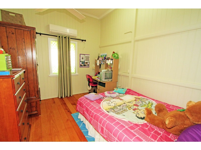 41 Armstrong Street, Berserker QLD 4701