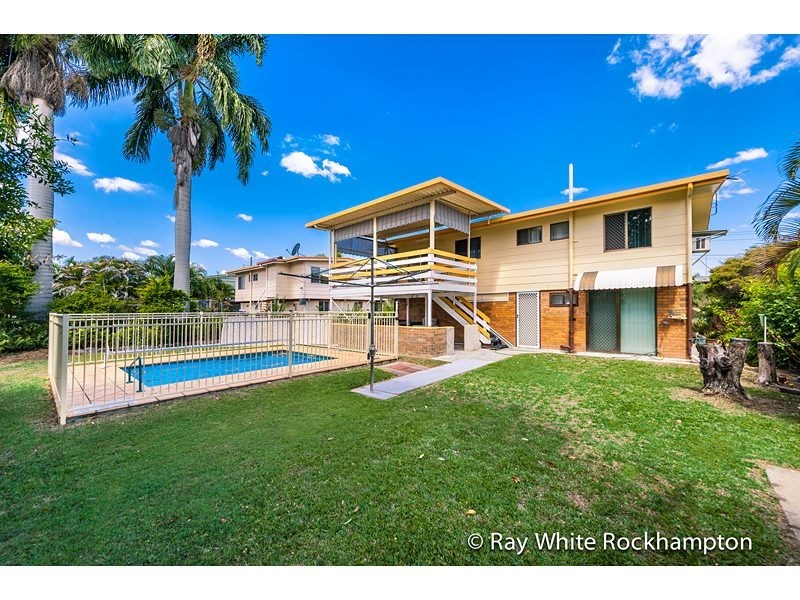 34 Westmoreland Street, Kawana QLD 4701