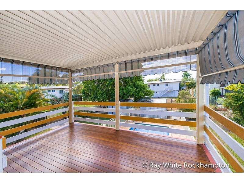 34 Westmoreland Street, Kawana QLD 4701
