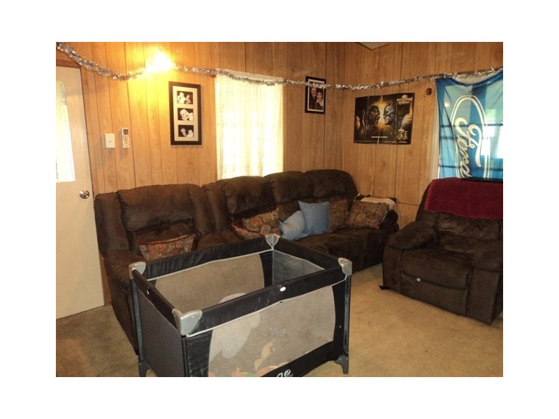 84 Main Street, Park Avenue QLD 4701