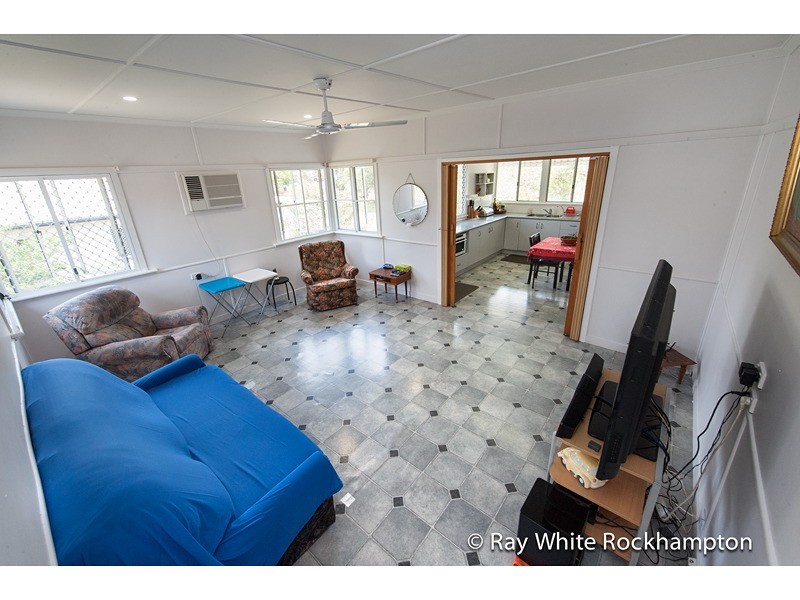 35 Bracher Street, Wandal QLD 4700