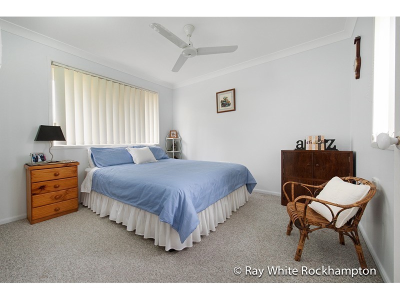 27 Brady Close, Glenlee QLD 4711