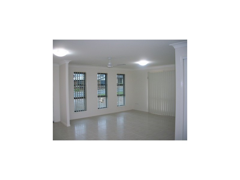 13 Audrey Drive, Gracemere QLD 4702