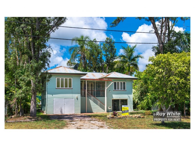 2 Martin Street, Park Avenue QLD 4701