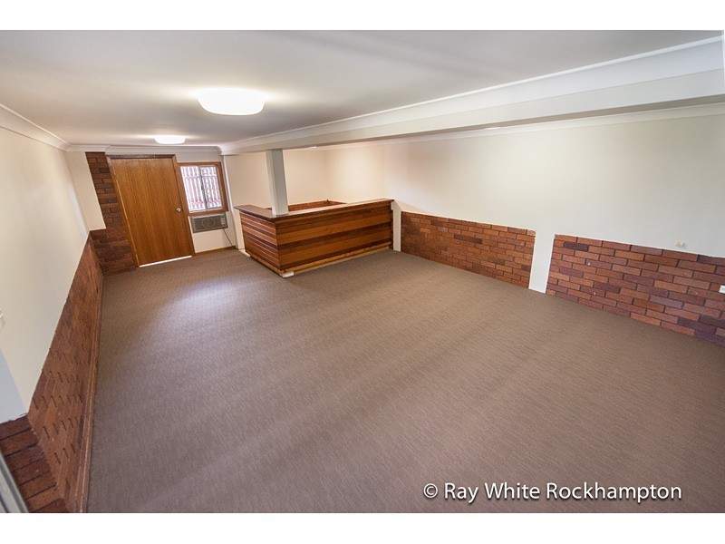 50 Gray Street, Park Avenue QLD 4701