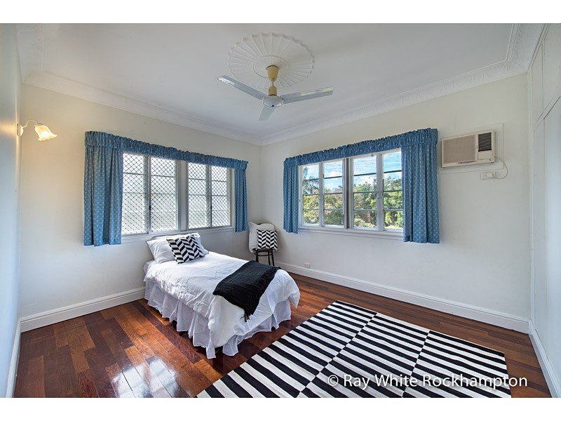 3 Higgins Street, The Range QLD 4700